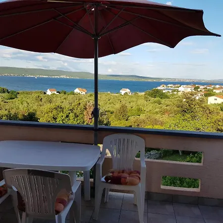 Apartman Maslina *